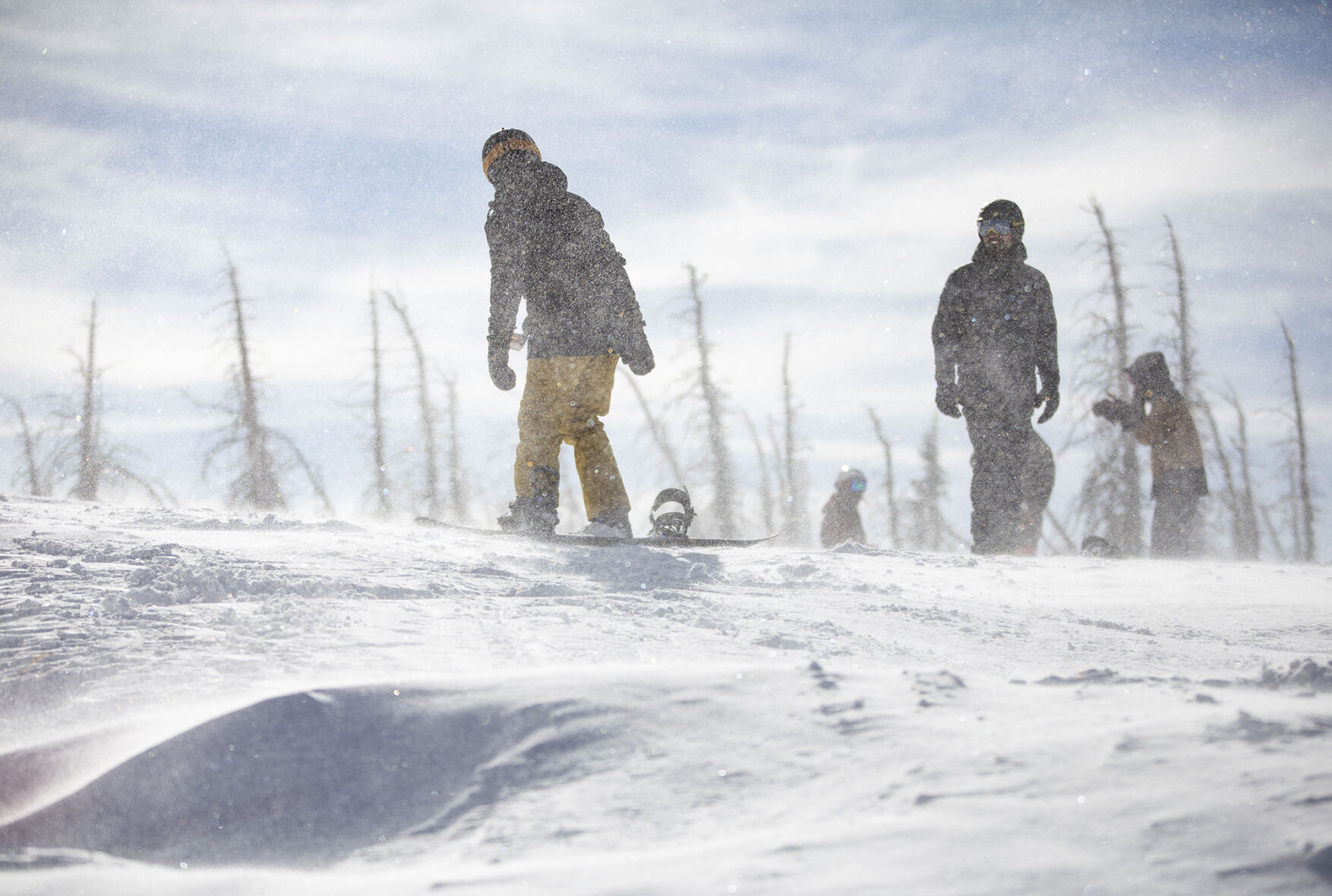 102920-news-skiing-dg 09.jpg